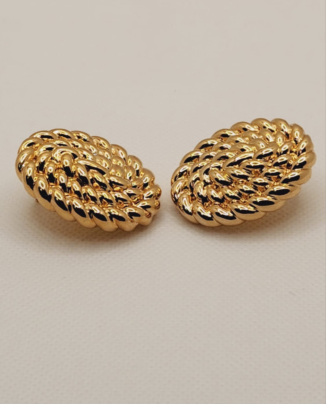 BOUCLE D'OREILLE CÉLINE SUBLIME TORSADÉE PLAQUÉ OR 18K
